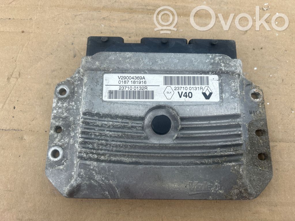 Renault Megane III Engine control unit/module 