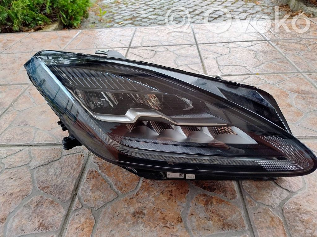 Jaguar E-Pace Headlight/headlamp 