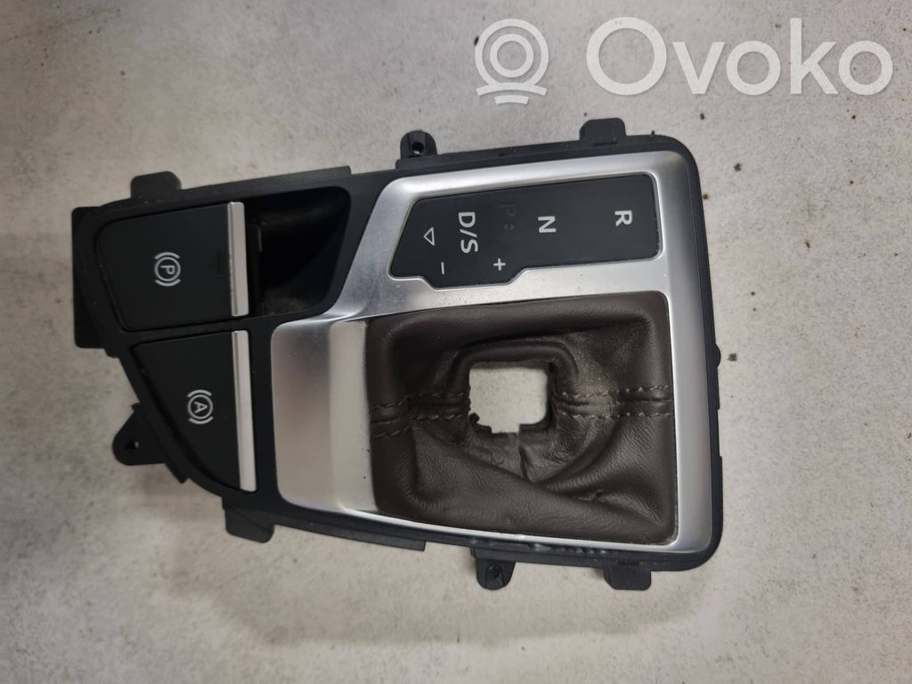 Audi Q7 4M Ramă manetă schimbător viteze 
