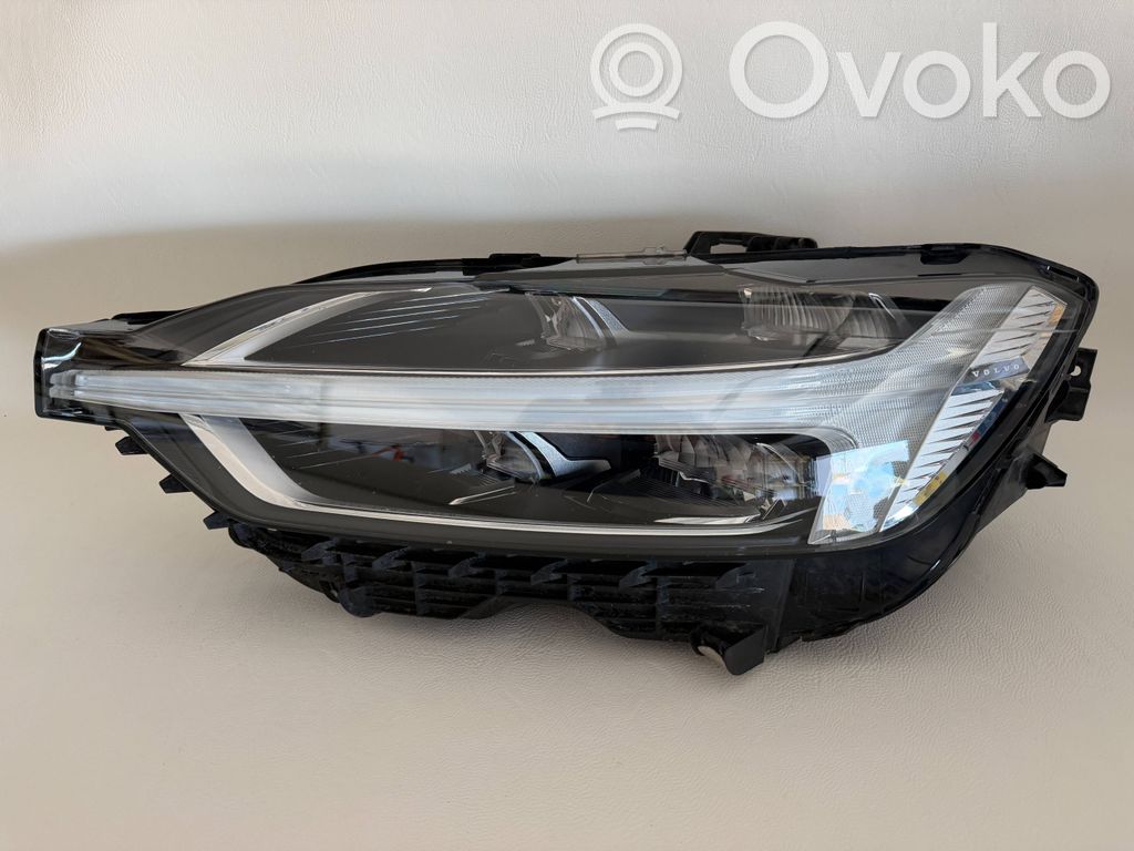 Volvo XC60 Scheinwerfer 