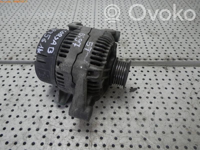 Opel Corsa B Alternador 