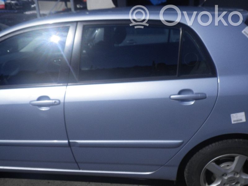 Toyota Corolla E120 E130 Puerta trasera 