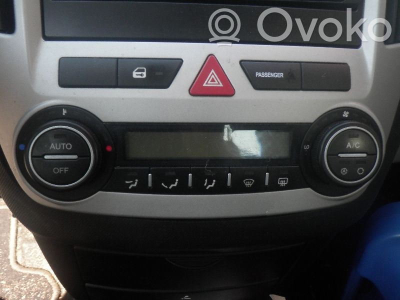 Climate control unit   972501H500EQ