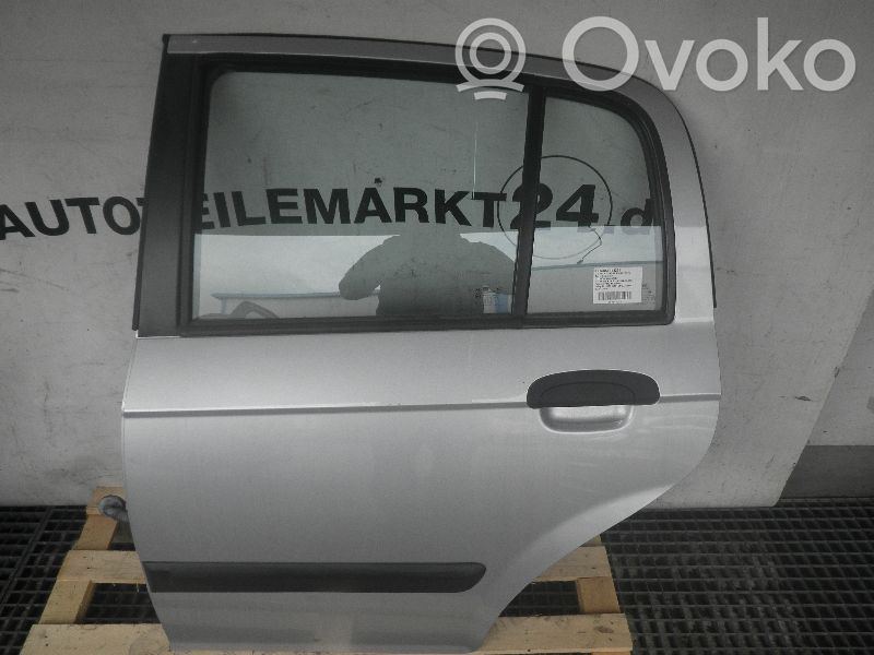Puerta trasera   770031C020