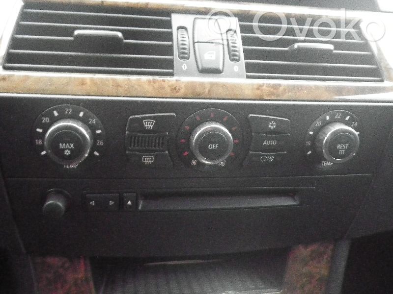Climate control unit   64116988504