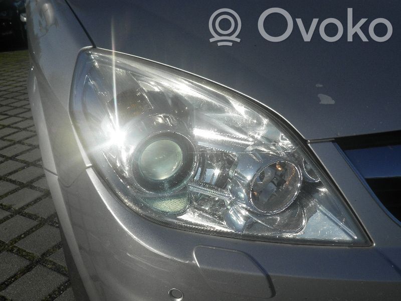 Opel Vectra C Phare frontale 