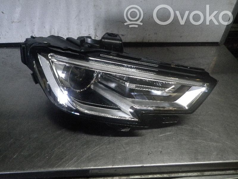 Audi A3 S3 8V Priekinis žibintas 