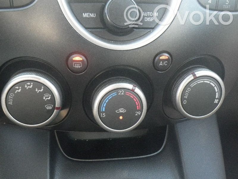 Mazda 2 Climate control unit 