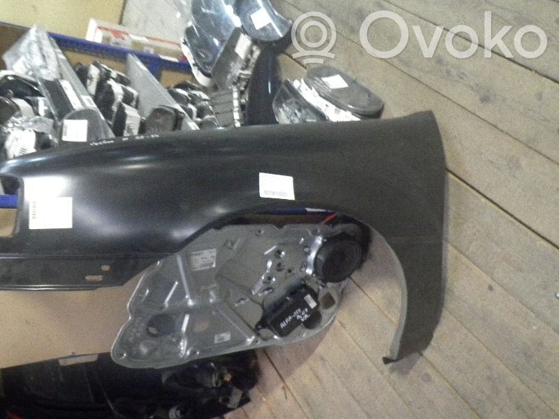 Opel Vectra A Guardabarro 