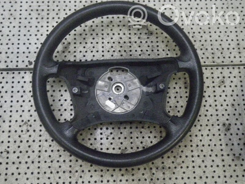 Steering wheel   6753948