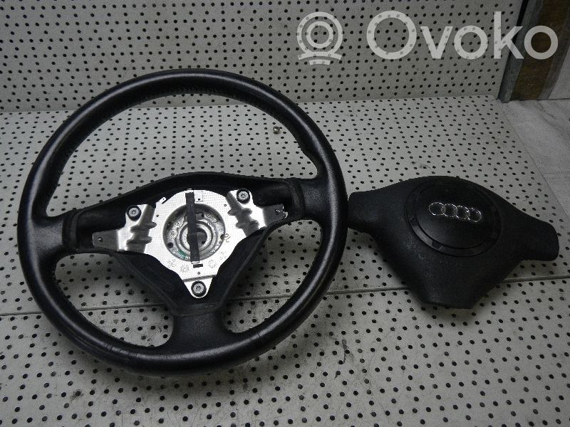Audi A3 S3 8L Ohjauspyörä 