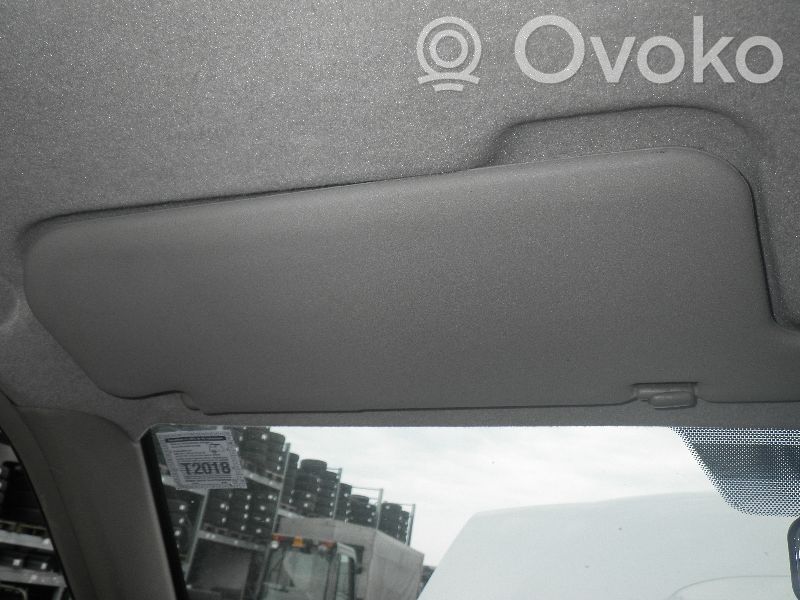 Nissan Terrano Visera parasol 