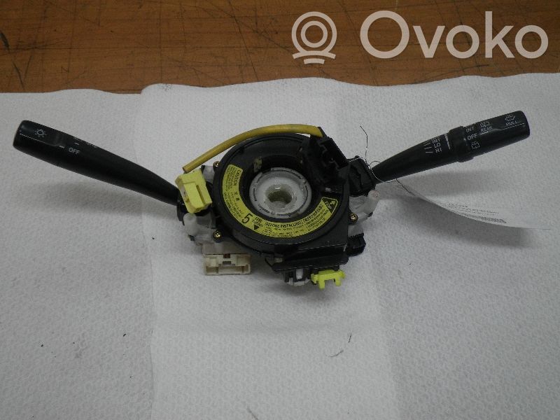 Toyota Corolla E110 Commodo, commande essuie-glace/phare 
