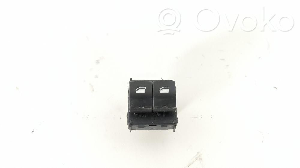 Citroen C3 Interruptor del elevalunas eléctrico 