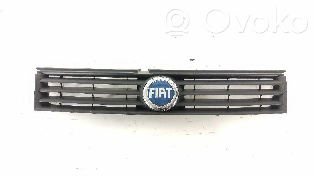 Fiat Stilo Etusäleikkö 
