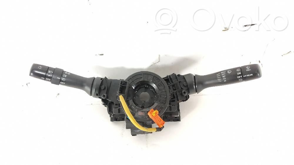 Toyota Yaris Interruptor de luz 