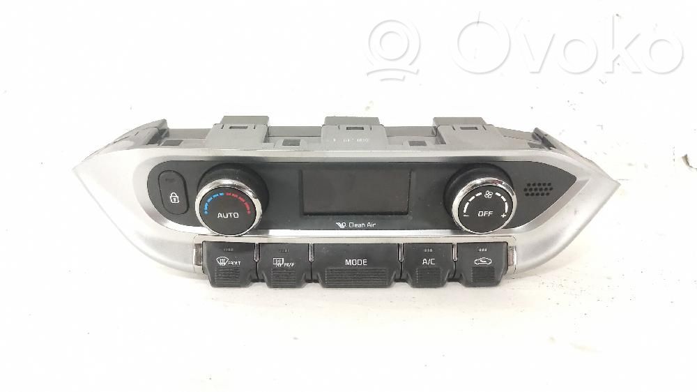 KIA Rio Climate control unit 
