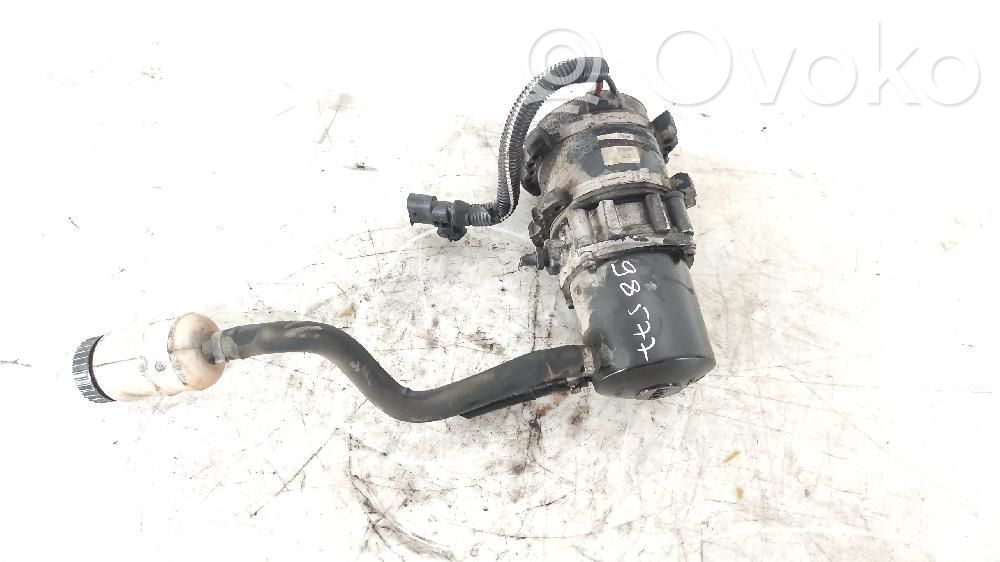 Peugeot 106 Ohjaustehostimen pumppu 