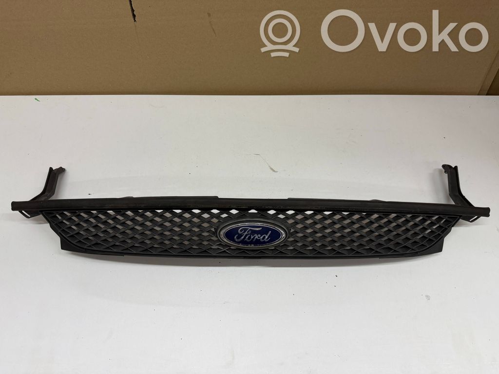 Etusäleikkö   GILSMAX170226,6M21R8200A