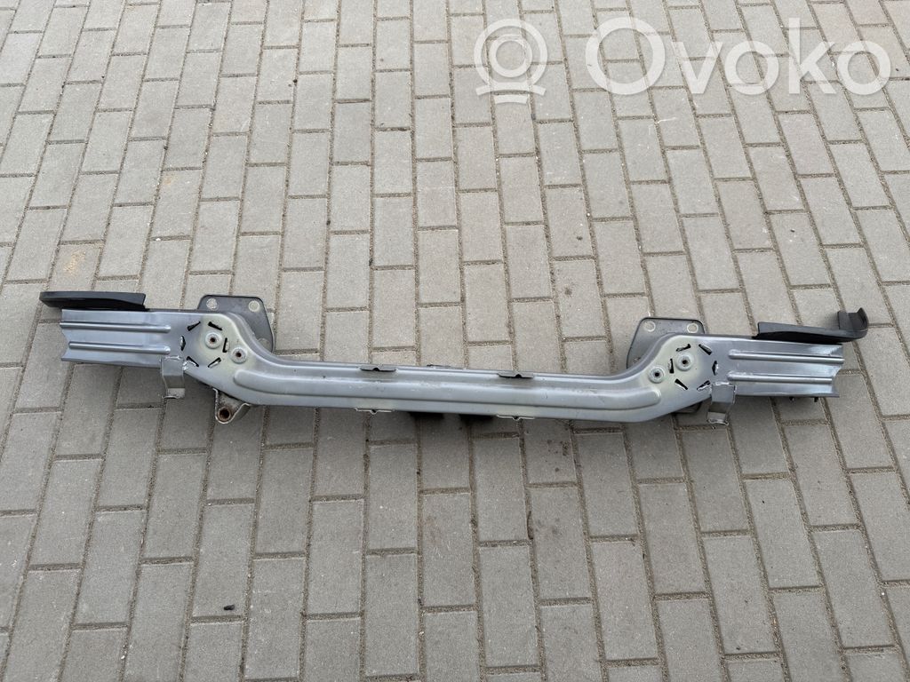 Maserati Quattroporte Belka zderzaka przedniego 