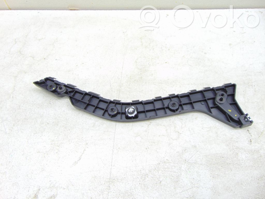Ford Focus Soporte de montaje del parachoques trasero 