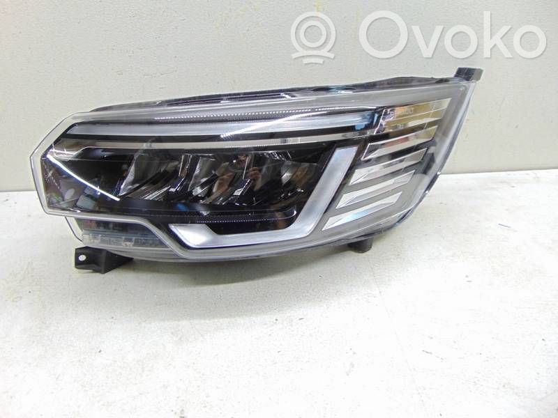 Renault Trafic III (X82) Far 