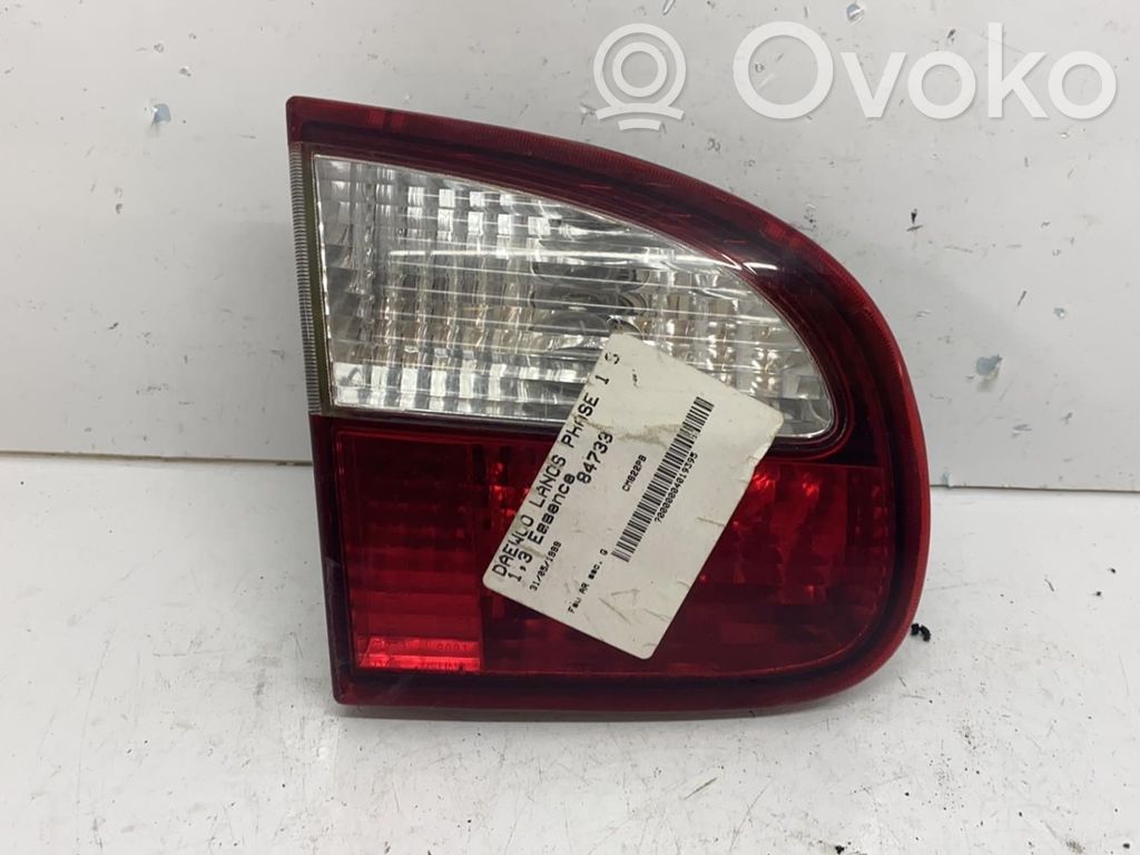 Tailgate rear/tail lights