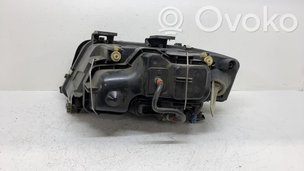 Audi A6 S6 C5 4B Headlight/headlamp 