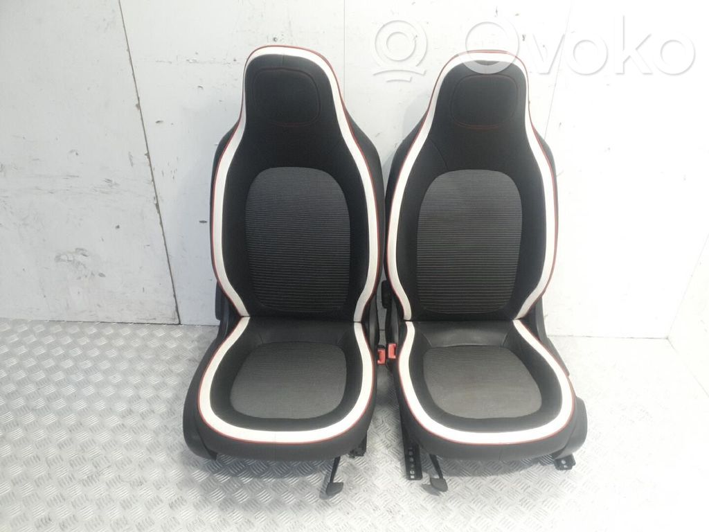 Renault Twingo III Interior set 