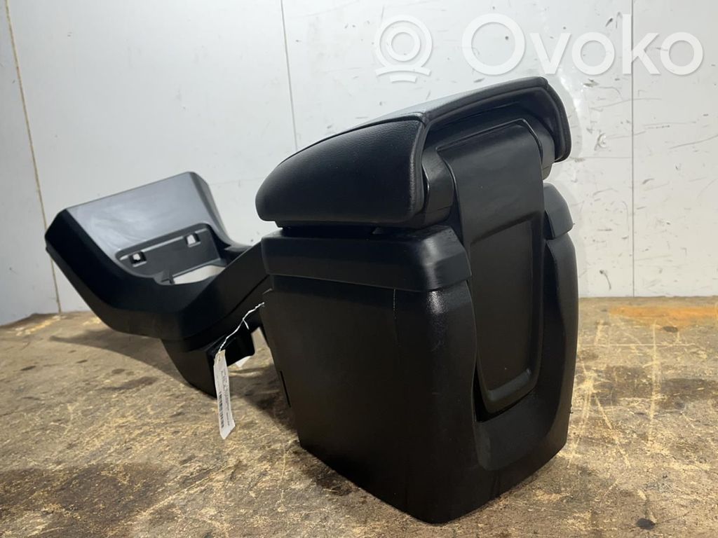 Volvo V40 Armrest 