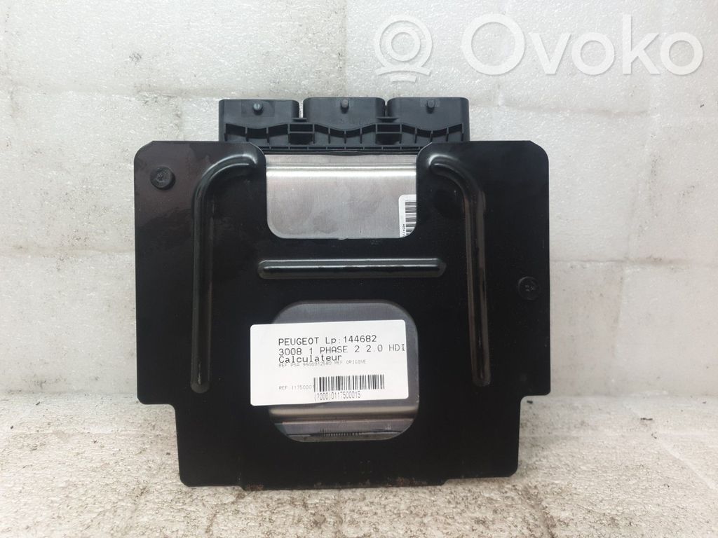 Peugeot 3008 I Engine control unit/module 