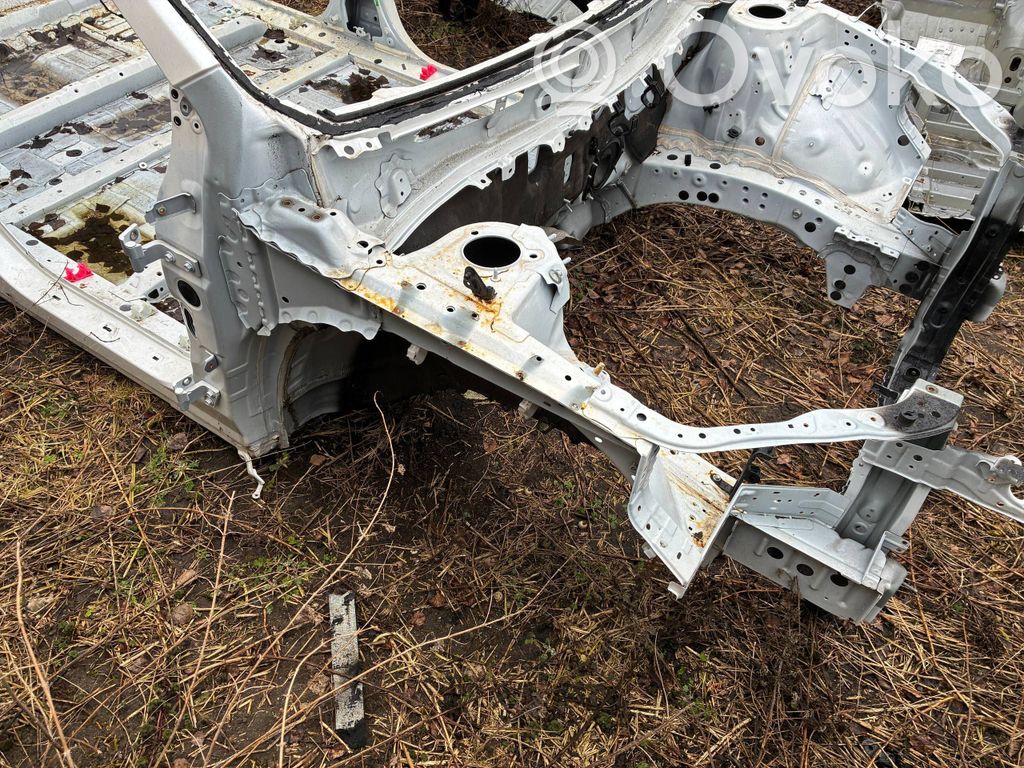 Front quarter panel