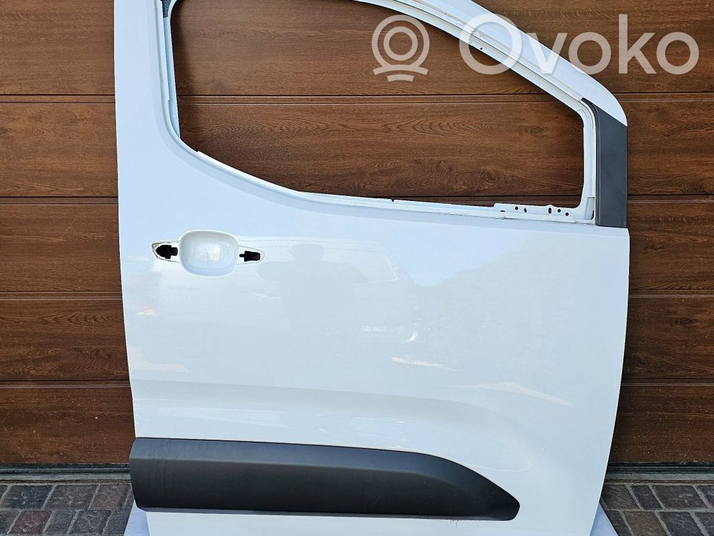 Opel Combo E Tür vorne 