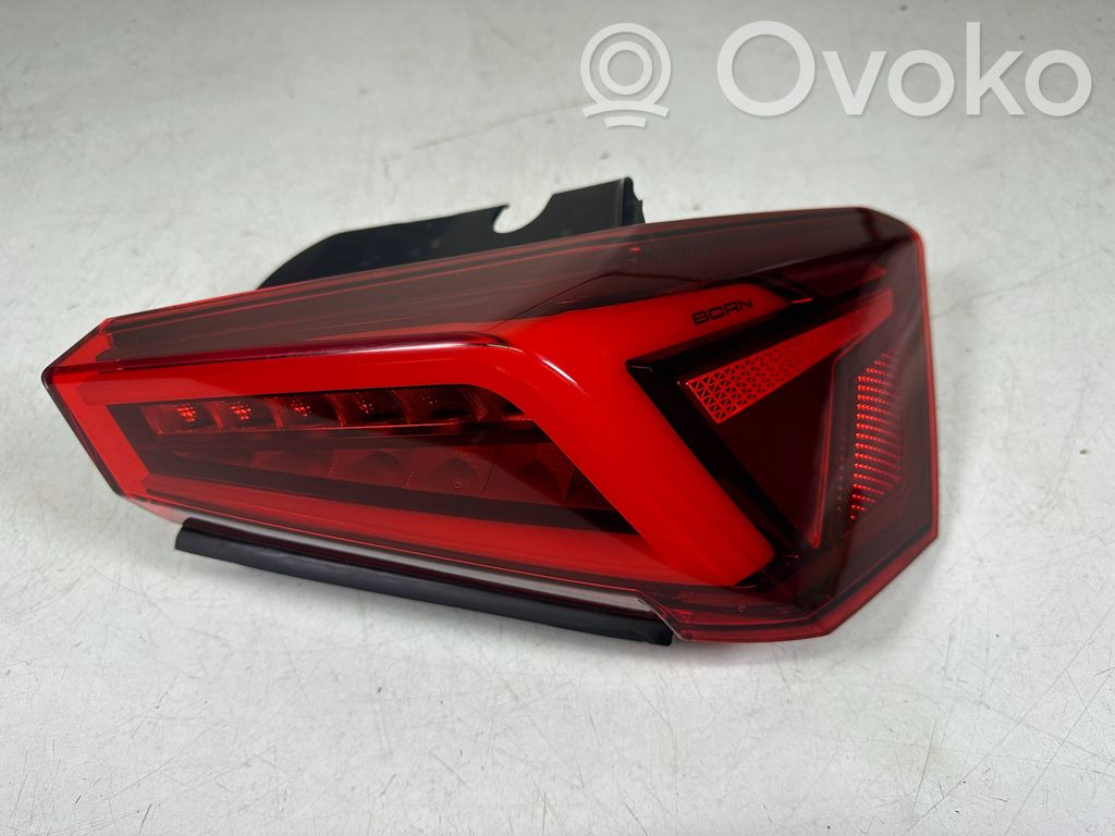 Cupra Born Rear/tail lights 