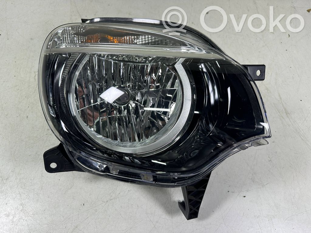Renault Twingo III Headlight/headlamp 