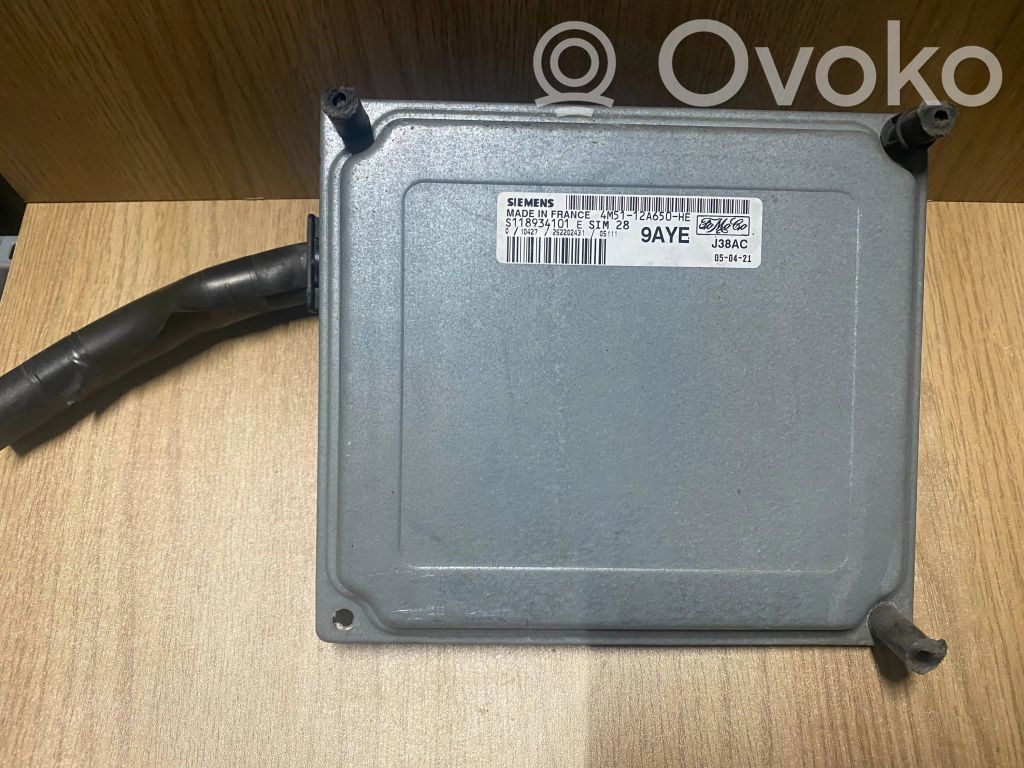 Engine control unit/module   S118934101E,4M5112A650HE