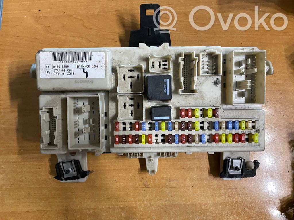 Sulakemoduuli   4M5T14A073CH,30S519099709,A000280,4M5T14A073,519099709,97RA012018
