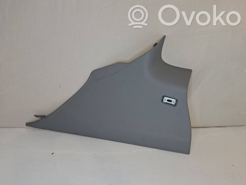BMW 1 E82 E88 (D) pillar trim (bottom) 