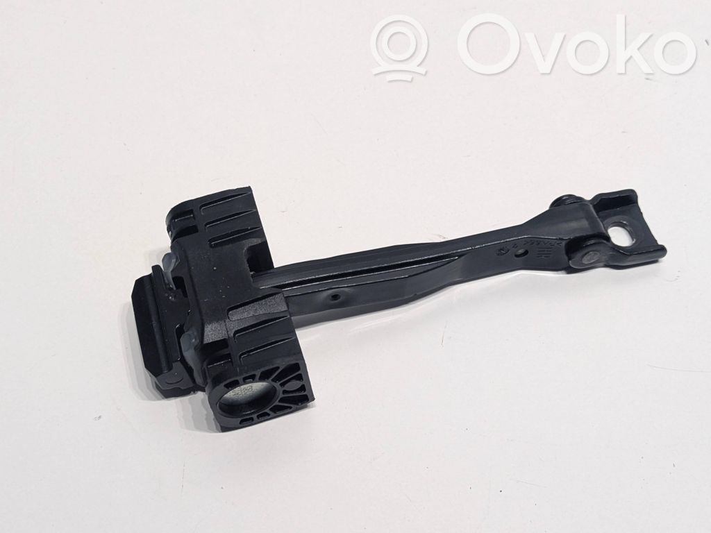 Audi Q3 F3 Opritor ușă spate 