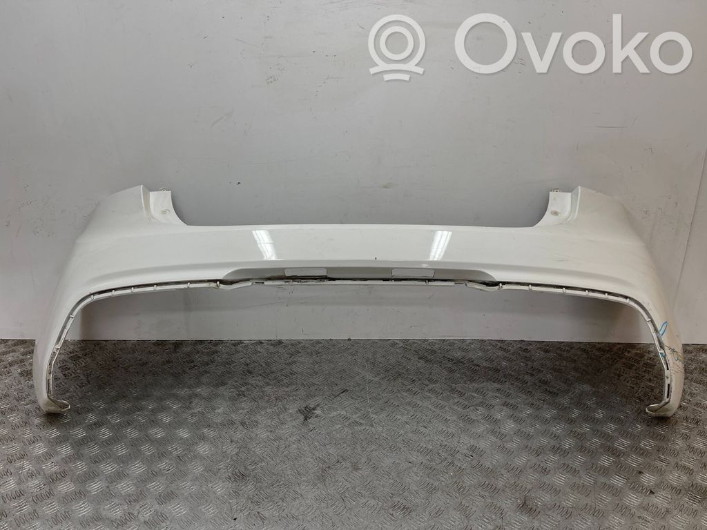 KIA Rio Parachoques 