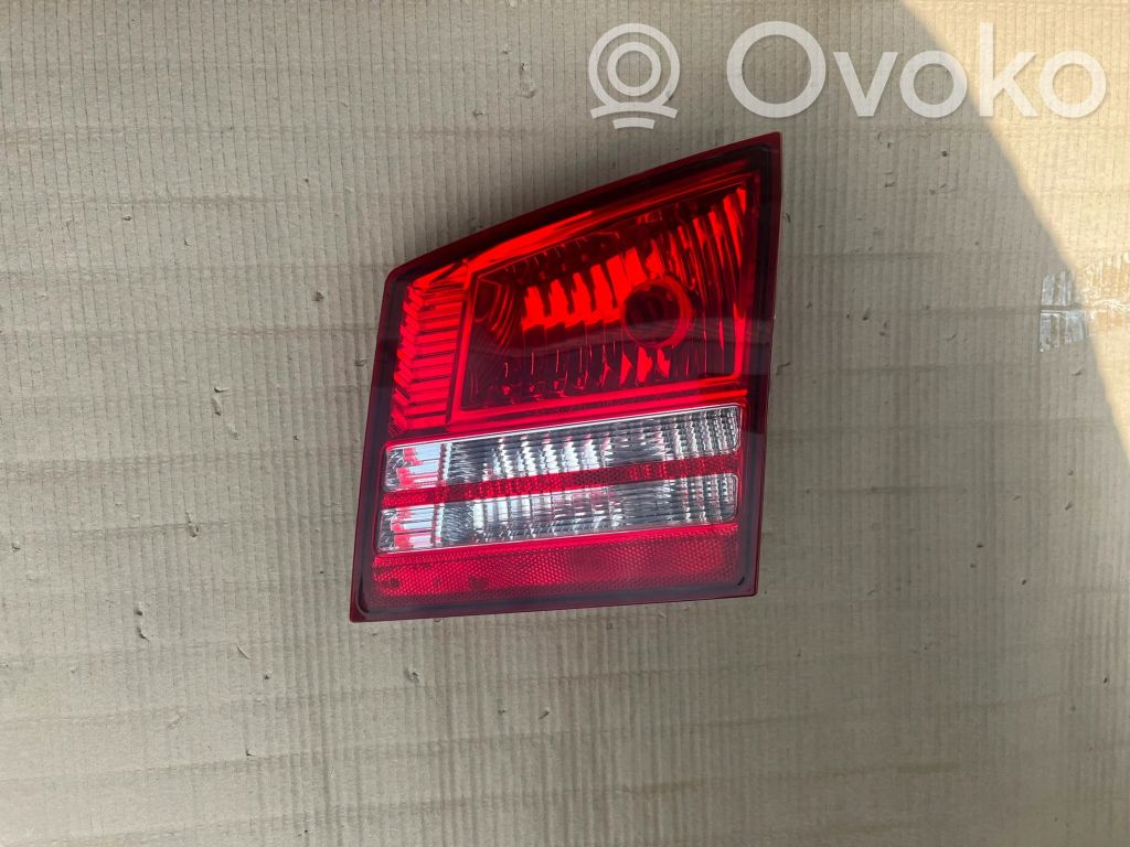 Dodge Journey Tailgate rear/tail lights 