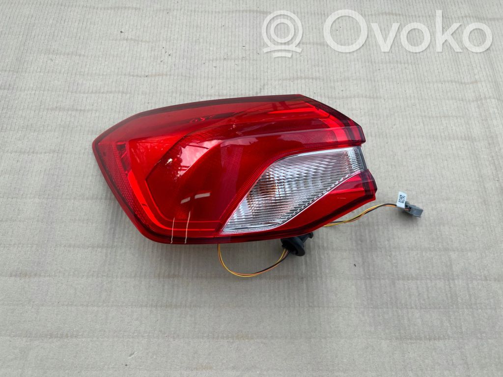 Rear/tail lights   JX7B13405CD