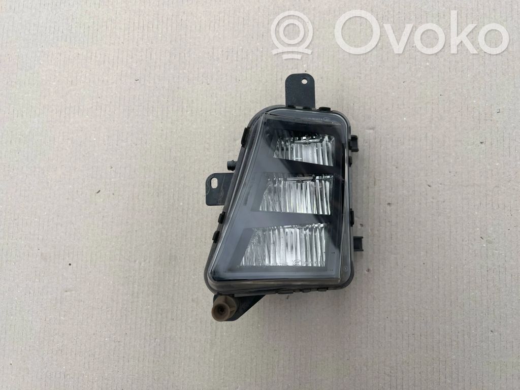Volkswagen Golf VII Światło przeciwmgłowe przednie 