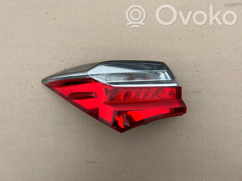 Toyota Corolla E160 E170 Rear/tail lights 