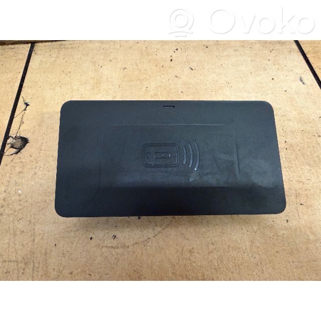 BMW 3 G20 G21 Wireless charging module 