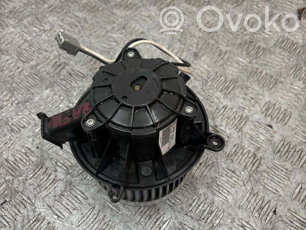 Heater fan/blower   U7253002