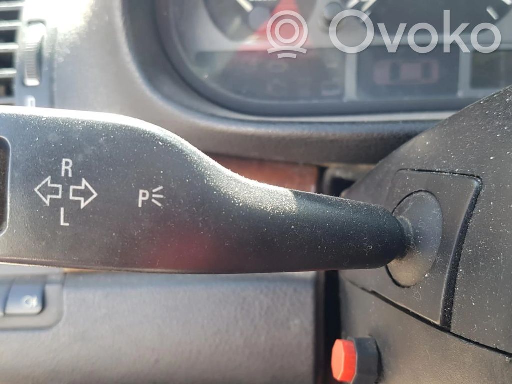 Interruptor/palanca de limpiador de luz de giro