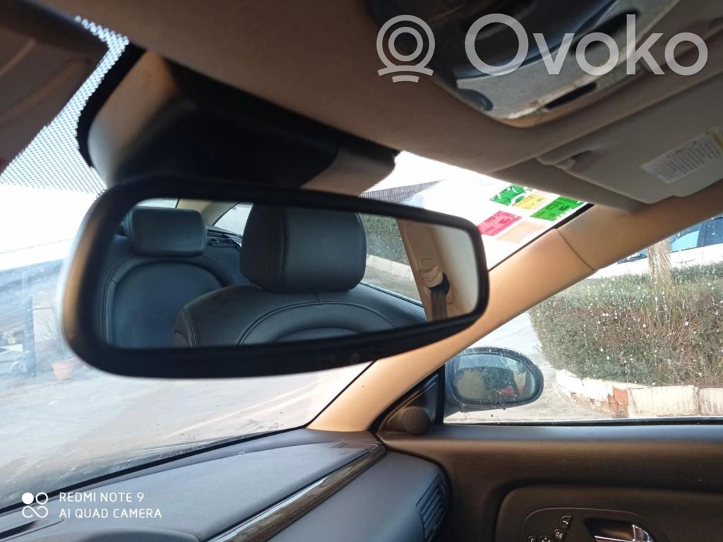Espejo retrovisor (interior)