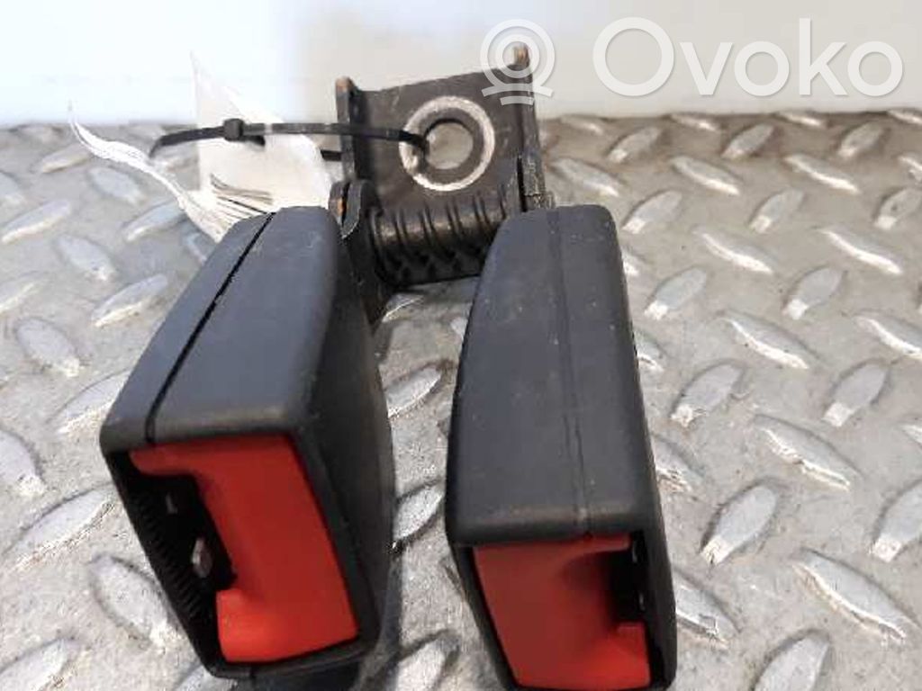 Opel Astra J Cinturón medio (trasero) 