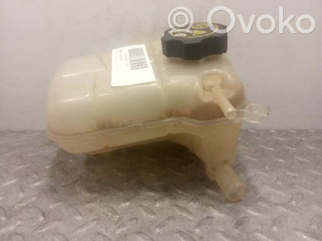 Opel Astra J Vas expansiune combustibil 